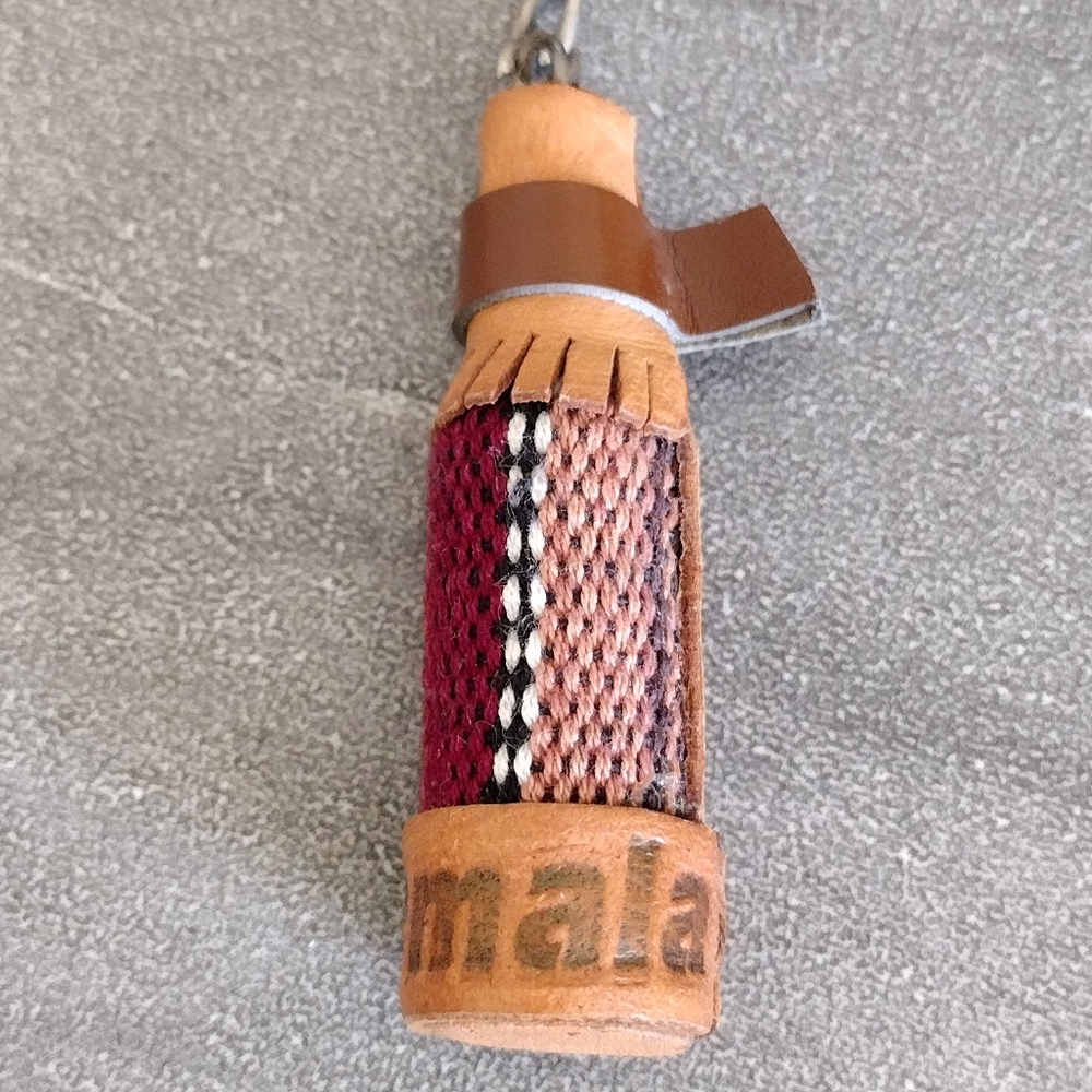 Guatemala Key Chain - Picture 4 of 4